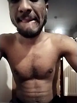 SEXYBOYCALLME online show from March 22, 9:18 pm