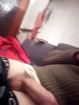 Snapshot of Sweet_Daddy_John chatting on February 6, 11:41 pm Sweet Daddy John online show from February 6, 11:41 pm