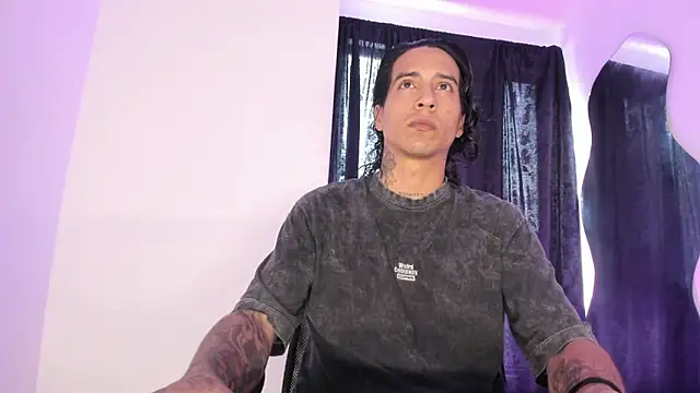 Snapshot of Sean_royal chatting on January 14, 2:12 pm Sean royal online show from January 14, 2:12 pm