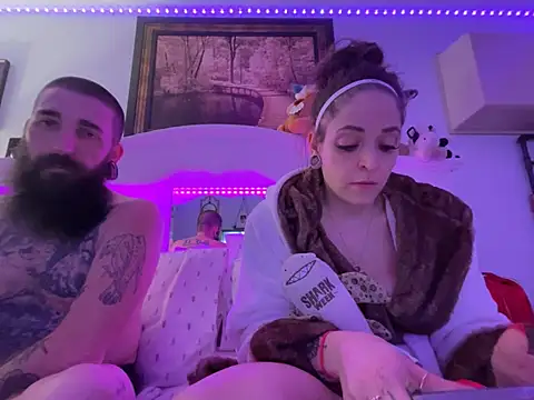 aria lee1987 online show from February 13, 4:08 am