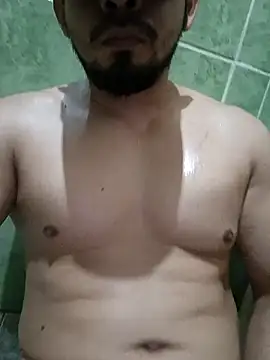 Snapshot of paladito01 chatting on February 20, 8:20 pm paladito01 online show from February 20, 8:20 pm