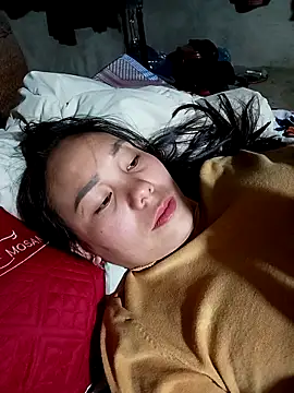 vanvan005 online show from February 12, 12:16 am