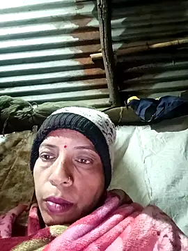 Snapshot of Jamuna_01 chatting on January 7, 3:36 pm Jamuna 01 online show from January 7, 3:36 pm