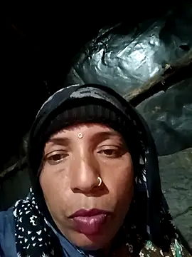 Snapshot of Jamuna_01 chatting on January 14, 1:39 pm Jamuna 01 online show from January 14, 1:39 pm