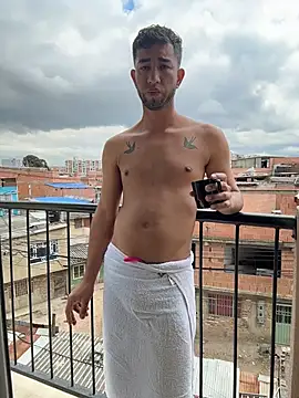 liam bronw online show from February 19, 2:57 pm