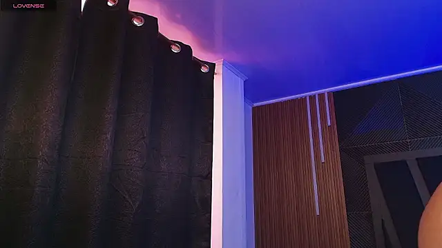 lorenzo walker 1 online show from March 14, 5:18 pm