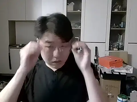 Snapshot of W0Ijn chatting on April 24, 2:58 am W0Ijn online show from April 24, 2:58 am
