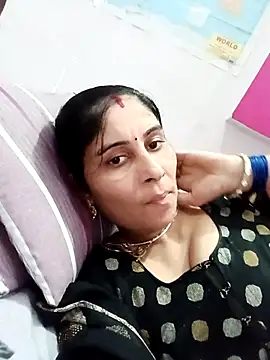 Hot ree85 online show from March 9, 9:02 am