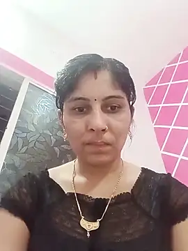 Hot ree85 online show from May 15, 1:07 pm