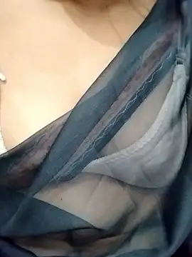 Snapshot of Hotmodel1234 chatting on January 9, 9:01 am Hotmodel1234 online show from January 9, 9:01 am