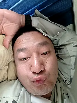 lvjinshun147 online show from April 3, 1:47 am