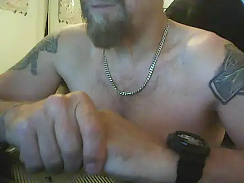 loudandproud online show from February 8, 4:27 am