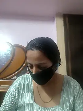 Snapshot of Tamilfathi chatting on January 6, 7:01 am Tamilfathi online show from January 6, 7:01 am