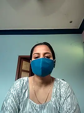 Snapshot of Tamilfathi chatting on February 1, 5:06 am Tamilfathi online show from February 1, 5:06 am