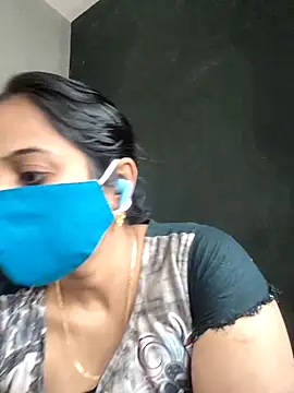 Snapshot of Tamilfathi chatting on February 6, 7:56 am Tamilfathi online show from February 6, 7:56 am