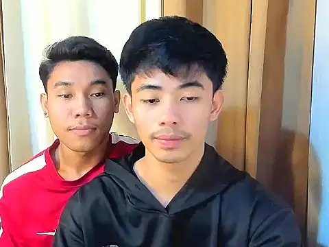 Snapshot of boynextdoor4uX chatting on January 9, 1:25 pm boynextdoor4uX online show from January 9, 1:25 pm