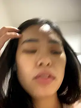 Snapshot of CUTEBABY-69 chatting on January 9, 12:30 pm CUTEBABY-69 online show from January 9, 12:30 pm