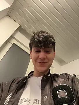 ravenryx online show from March 4, 3:29 pm