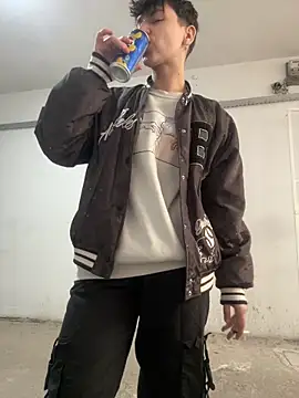 ravenryx online show from March 28, 2:16 pm