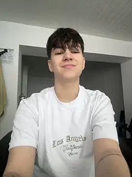 ravenryx online show from April 4, 2:36 pm