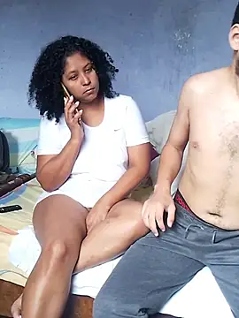 Snapshot of Isabel_and_Heckler chatting on January 14, 2:55 pm Isabel and Heckler online show from January 14, 2:55 pm