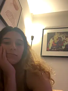 Snapshot of joanaguerreiru chatting on January 5, 11:41 pm joanaguerreiru online show from January 5, 11:41 pm