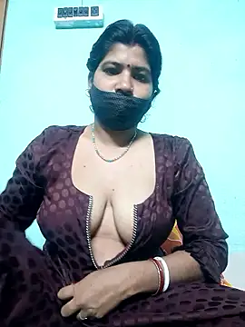 Monisha9876 online show from January 18, 8:23 pm
