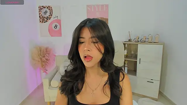 Sussan Monroe online show from April 21, 8:20 am