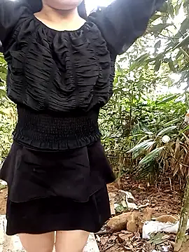 Snapshot of him220 chatting on February 27, 1:16 am him220 online show from February 27, 1:16 am