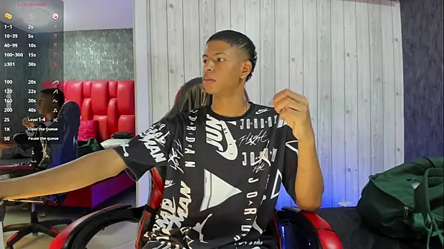 Snapshot of _erick_j chatting on February 20, 7:47 pm erick j online show from February 20, 7:47 pm