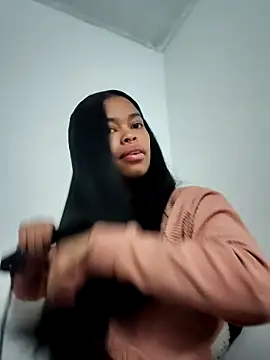 shenna brunette online show from January 6, 1:37 pm