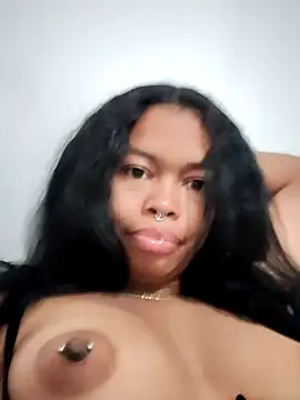 shenna brunette online show from January 9, 1:25 pm