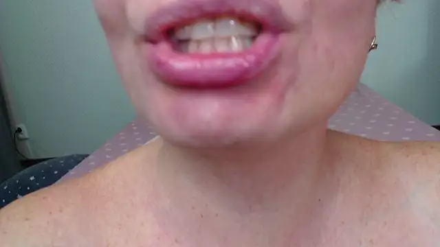 Snapshot of _Sweet_Dream_ chatting on October 14, 4:57 am  Sweet Dream  online show from October 14, 4:57 am