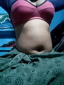 Snapshot of Queen_chayna chatting on March 12, 4:35 pm Queen chayna online show from March 12, 4:35 pm