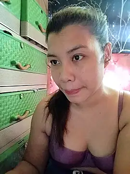 Snapshot of XxLexibabyXx chatting on January 13, 6:18 am XxLexibabyXx online show from January 13, 6:18 am