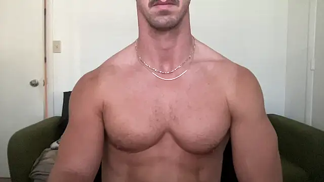 runfasterxoxo online show from April 7, 12:49 pm