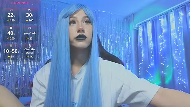 Snapshot of Necucubi02 chatting on January 6, 4:00 pm Necucubi02 online show from January 6, 4:00 pm