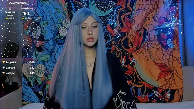 Snapshot of Necucubi02 chatting on January 18, 9:35 am Necucubi02 online show from January 18, 9:35 am