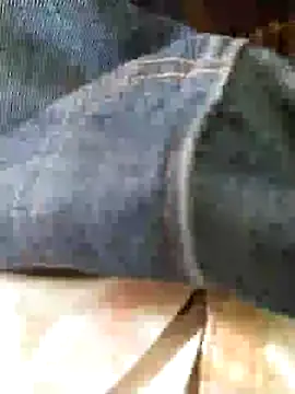 Snapshot of Striking_Boy chatting on February 28, 8:59 am Striking Boy online show from February 28, 8:59 am