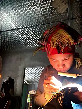 Minhkhue121 online show from January 10, 5:31 am