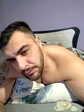 Attila98 online show from February 11, 7:35 am