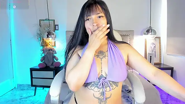 Snapshot of _ttaylor_ chatting on February 5, 1:16 pm ttaylor online show from February 5, 1:16 pm