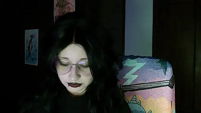 Aoidandelion online show from January 17, 11:08 pm