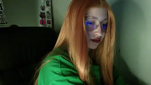 Aoidandelion online show from March 11, 11:55 pm