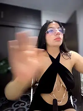 ShyDesireXXX online show from February 23, 9:34 pm