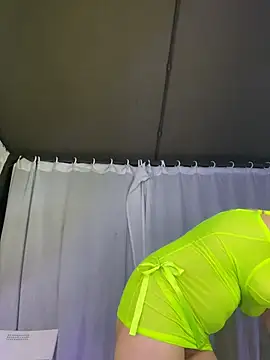 ShyDesireXXX online show from March 19, 5:33 am