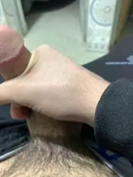 Wassimdz410 online show from April 2, 9:56 pm