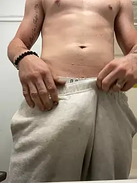 Snapshot of Tmoney369 chatting on March 28, 8:36 am Tmoney369 online show from March 28, 8:36 am