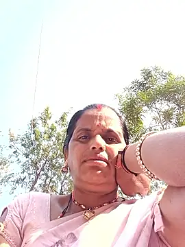 Manvi hote online show from January 13, 9:25 am