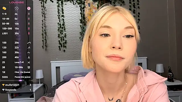 LlsabethHaze online show from February 23, 8:22 am